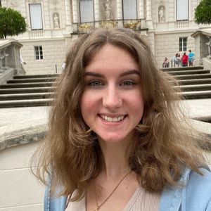 Meet your Posher, Breanna